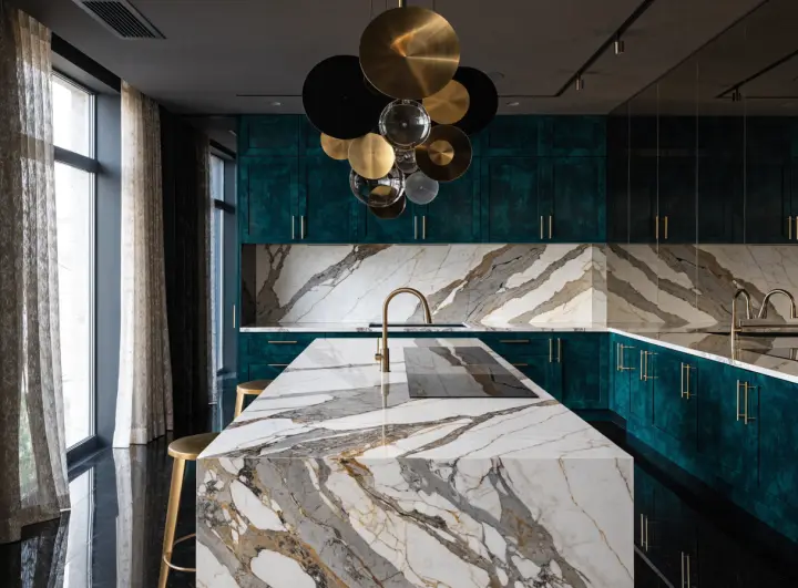 Example of a luxe glam kitchen